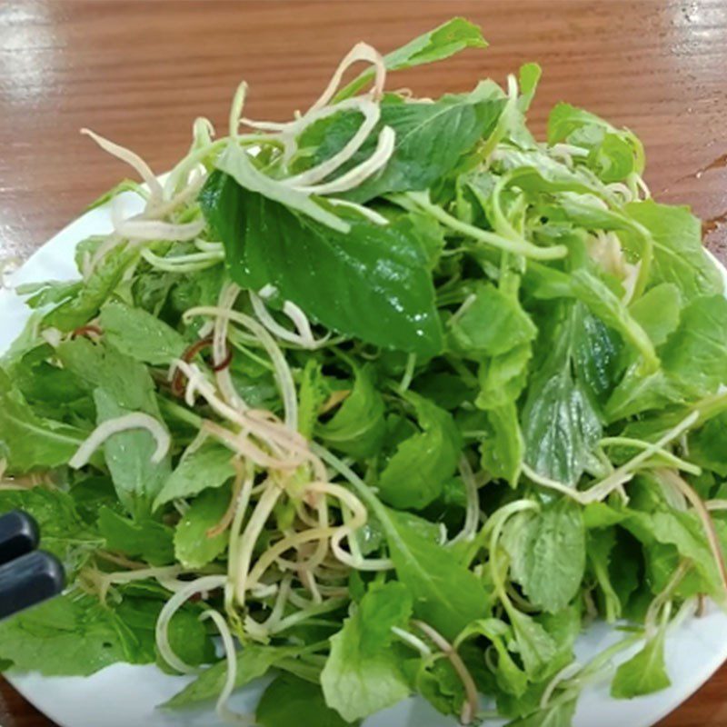 Step 2 Prepare other ingredients Quang noodles with pork leg