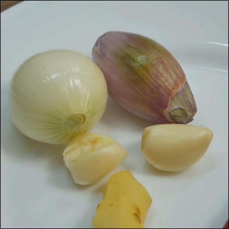 Step 2 Prepare the auxiliary ingredients