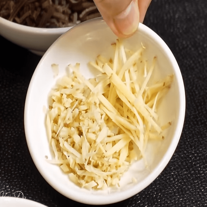 Step 1 Prepare supporting ingredients for Soft Tofu with Fermented Soybean Sauce