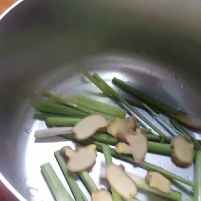 Step 1 Prepare the snails Stir-fried Butter Garlic Snails