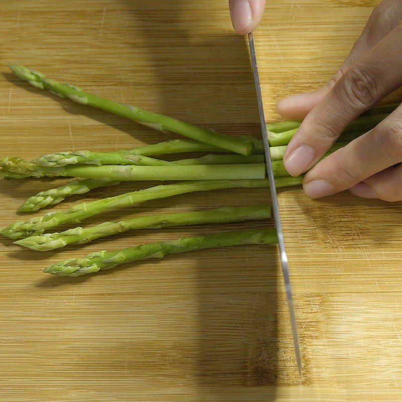 Step 2 Prepare vegetables with melted cheese sauce and side dish