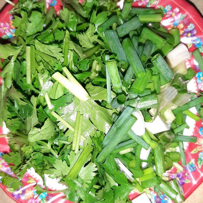 Step 1 Prepare vegetables for Vegetarian Curry (recipe shared by users)