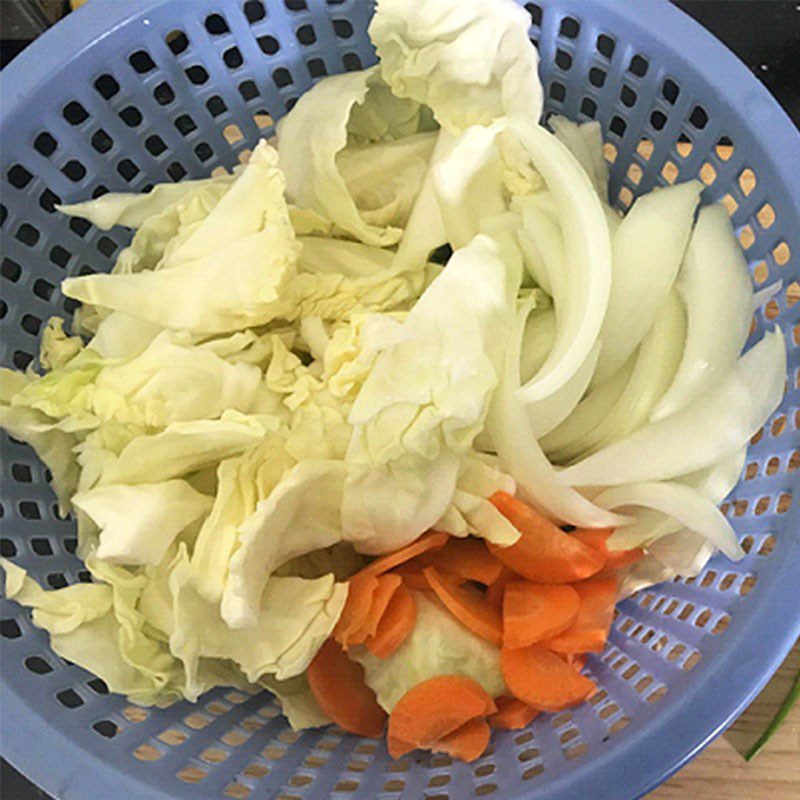 Step 2 Prepare vegetables Chicken stir-fried with cheese