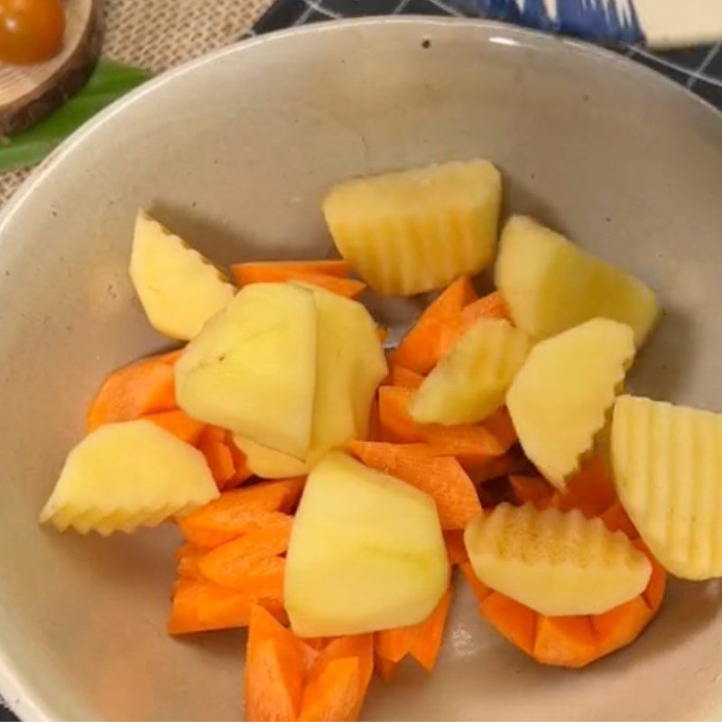 Step 1 Prepare Ingredients for Vegetarian Curry (Recipe from the TikTok channel Bếp chay XANH)