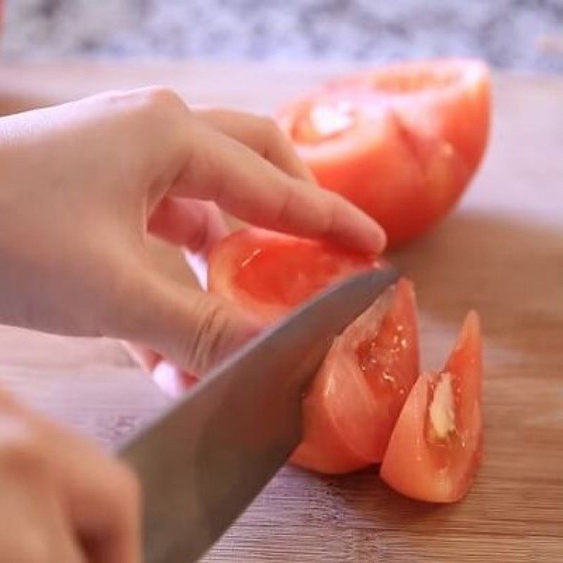 Step 1 Preparing vegetables for Squid Noodles