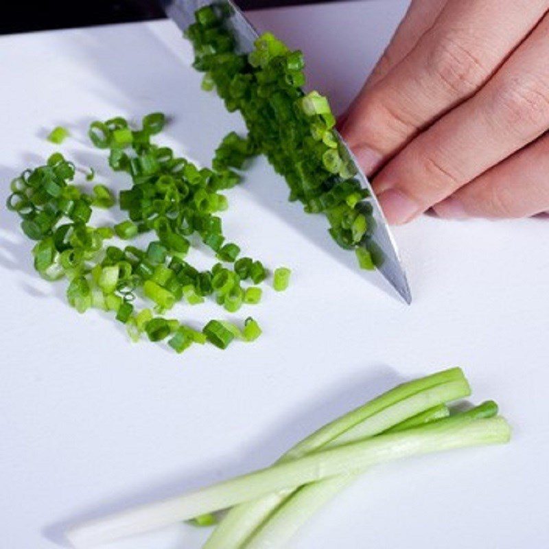 Step 1 Prepare vegetables for squid noodle soup