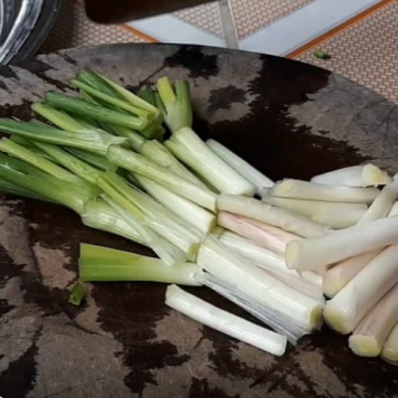 Step 1 Prepare Vegetables for Beer Steamed Pomfret