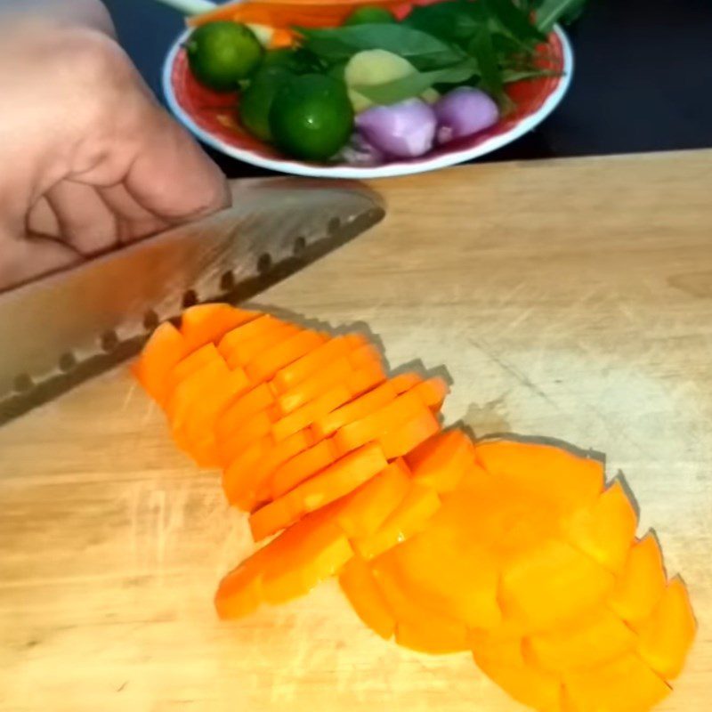 Step 1 Prepare vegetables and fruits for Mango Salad with Carrots and Pig's Ears