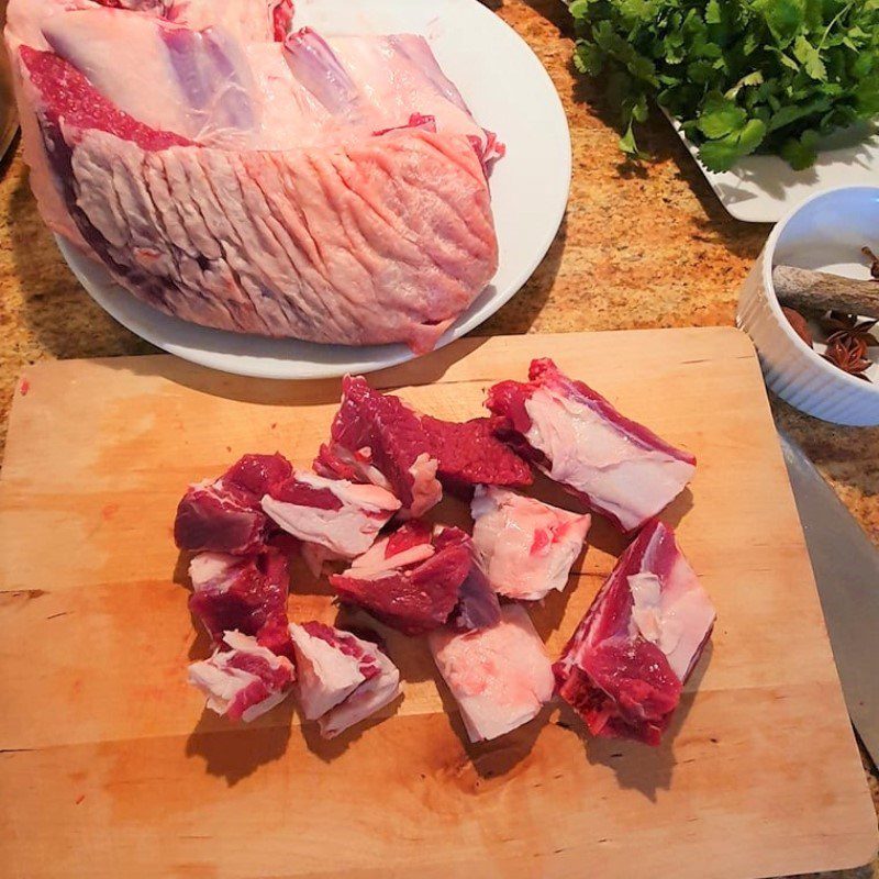 Step 1 Prepare beef ribs for Beef Pho Kho