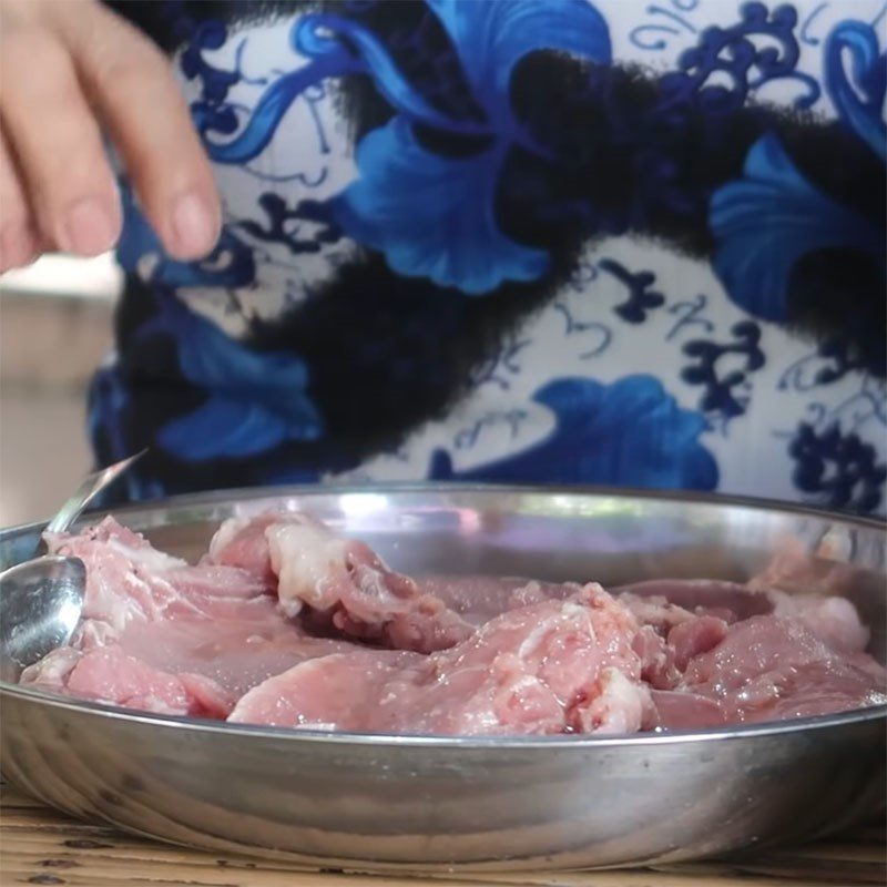 Step 1 Prepare the ribs Oyster Sauce Ribs