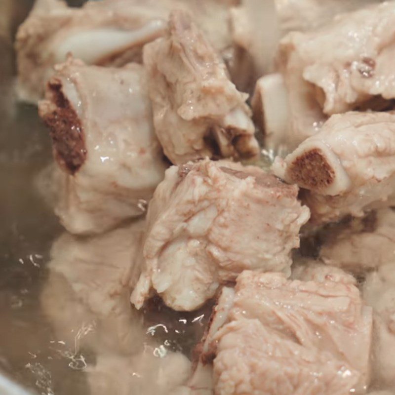 Step 1 Prepare the pork ribs Soft noodle with runny egg