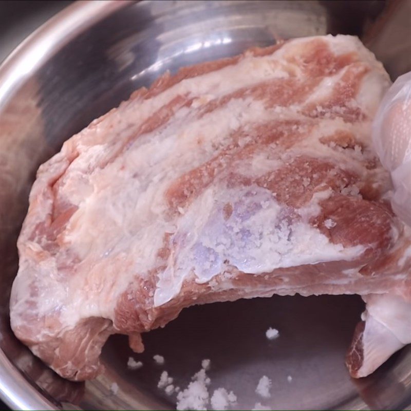 Step 1 Prepare the spare ribs for Pork Rib Curry