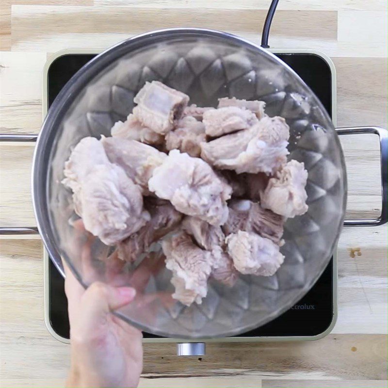 Step 1 Prepare the ribs Sweet and Sour Ribs