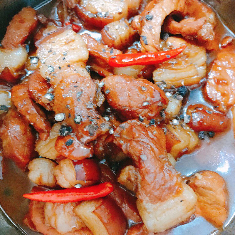 Step 2 Braise meat Braised pork belly with pepper