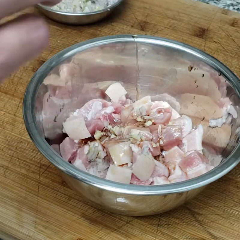 Step 3 Preparation of pork belly Braised snapper