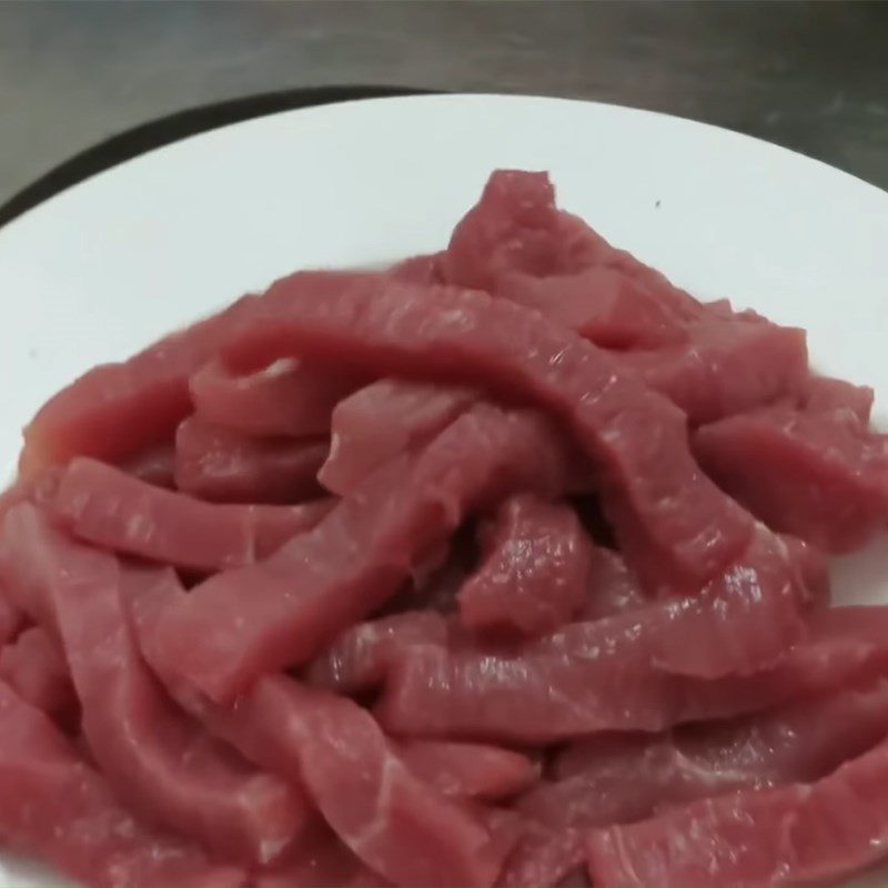 Step 1 Prepare beef for beef roll with mustard greens