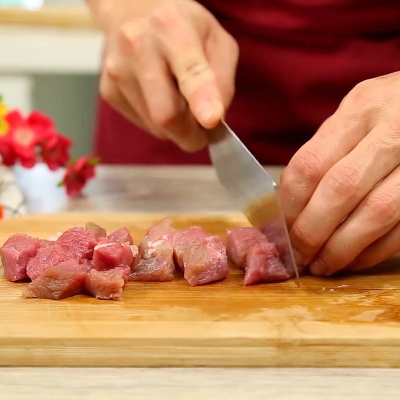 Step 1 Prepare the beef Dried beef balls