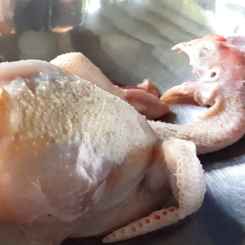 Step 1 Prepare the chicken for Chicken Porridge with Green Beans and Mushroom