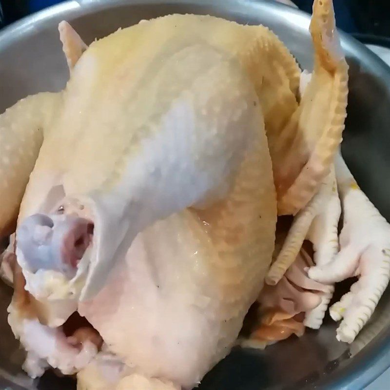 Step 1 Prepare the Chicken for Shredded Chicken with Water Lily Salad