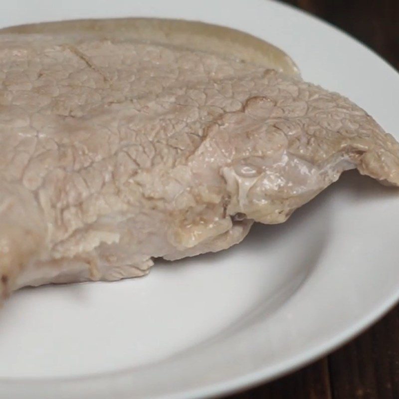 Step 1 Prepare pork Braised pork with xì sauce