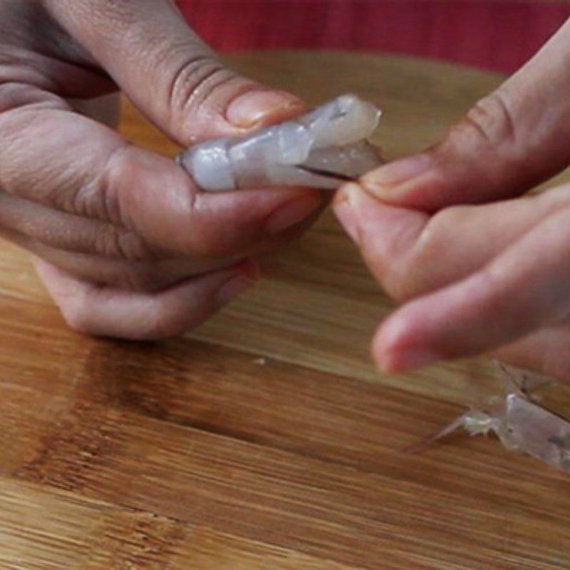 Step 4 Prepare the meat and shrimp for Sturgeon salad