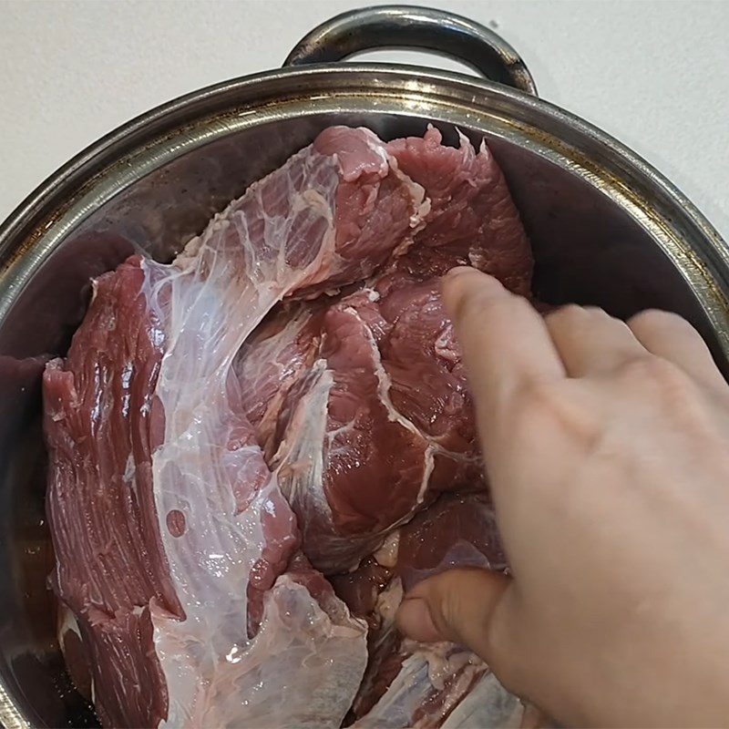 Step 1 Prepare buffalo meat and rice paddy herb Stir-fried buffalo meat with rice paddy herb