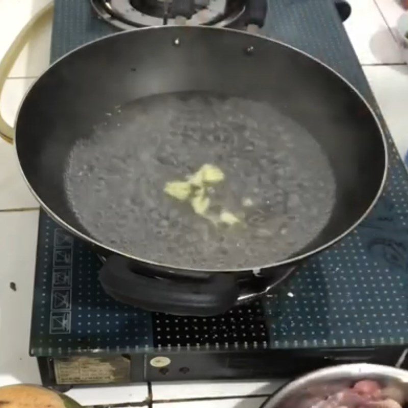 Step 2 Prepare the duck meat for Braised Duck with Vegetables