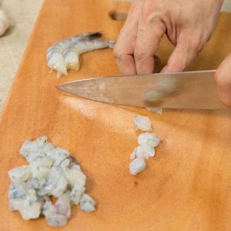 Step 2 Prepare the shrimp Fried rice with salted egg and shrimp