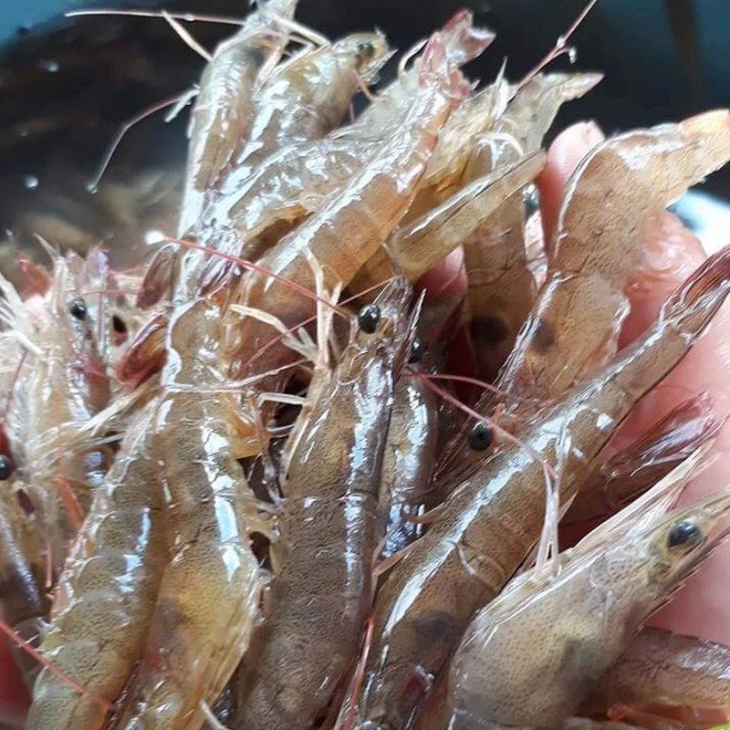 Step 1 Prepping the shrimp Fried Shrimp in Straw