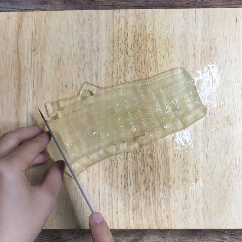 Step 1 Prepare and Cut Aloe Vera Aloe Vera with Chia Seeds and Rock Sugar