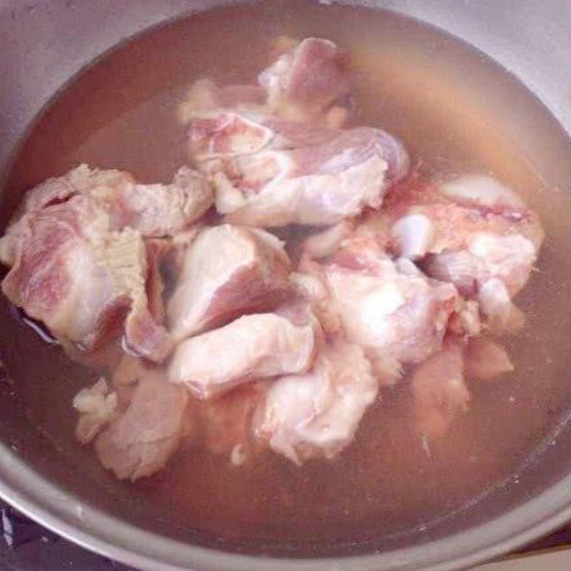 Step 2 Prepare and blanch beef bones Lotus root soup with beef bones