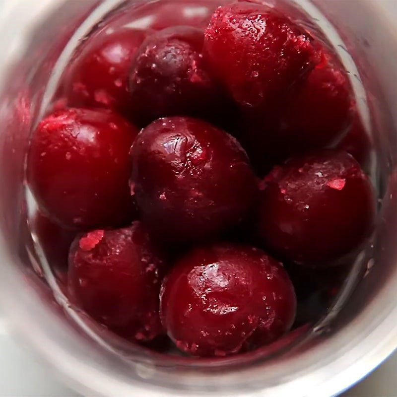 Step 1 Prepare and freeze cherries Cherry banana smoothie