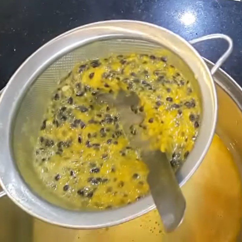 Step 1 Prepare and filter passion fruit juice Gac passion fruit juice