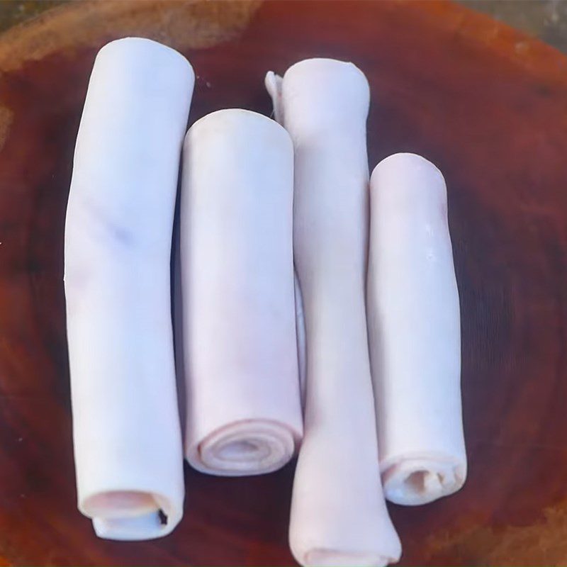 Step 1 Prepare and boil the pork skin Crispy Fried Pork Skin Rolls with Ground Meat