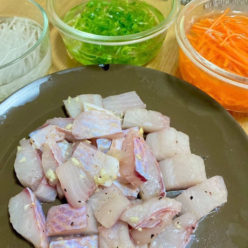 Step 1 Prepare and marinate fish Fried red tilapia