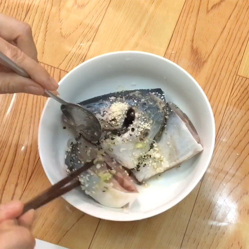 Step 1 Prepare and Marinate the Orange Fish Orange Fish Soup