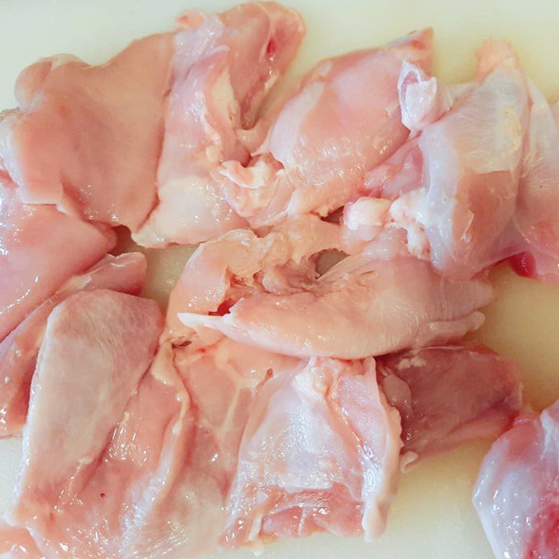 Step 1 Prepare and marinate the chicken Fried Chicken (recipe shared by users)