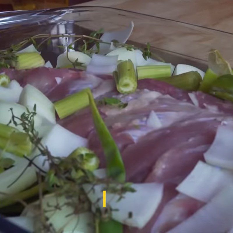 Step 2 Prepare and marinate the pork ribs Grilled ribs with beer sauce