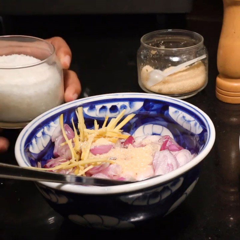 Step 3 Preparing and marinating dried snakehead fish with pork belly