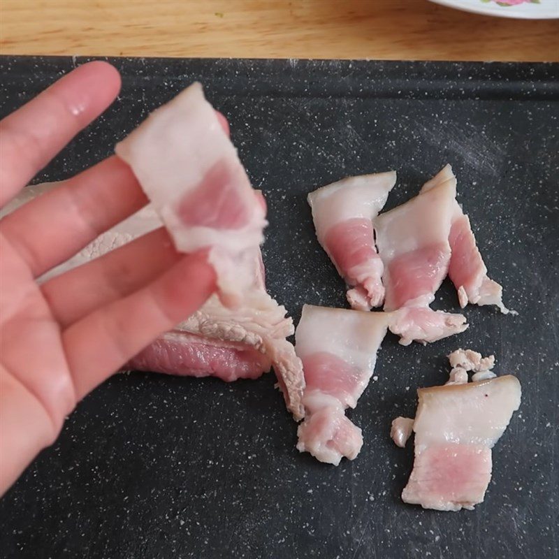 Step 3 Prepare and marinate the pork belly for Quang noodles with shrimp and pork