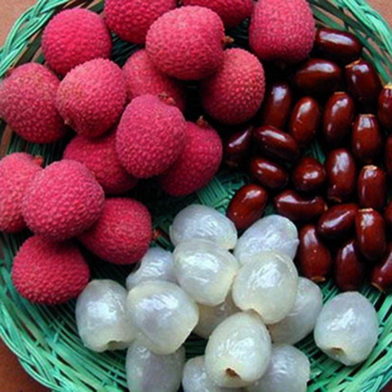 Step 1 Prepare the lychee Lychee Raspberry Jam Ice Cream