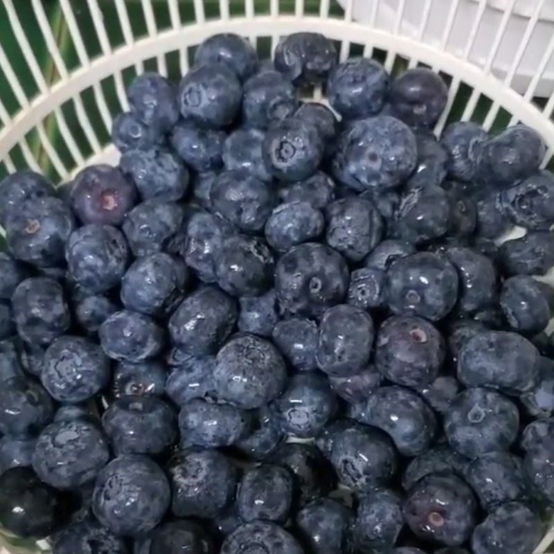 Step 1 Prepare the blueberries Blueberry Syrup