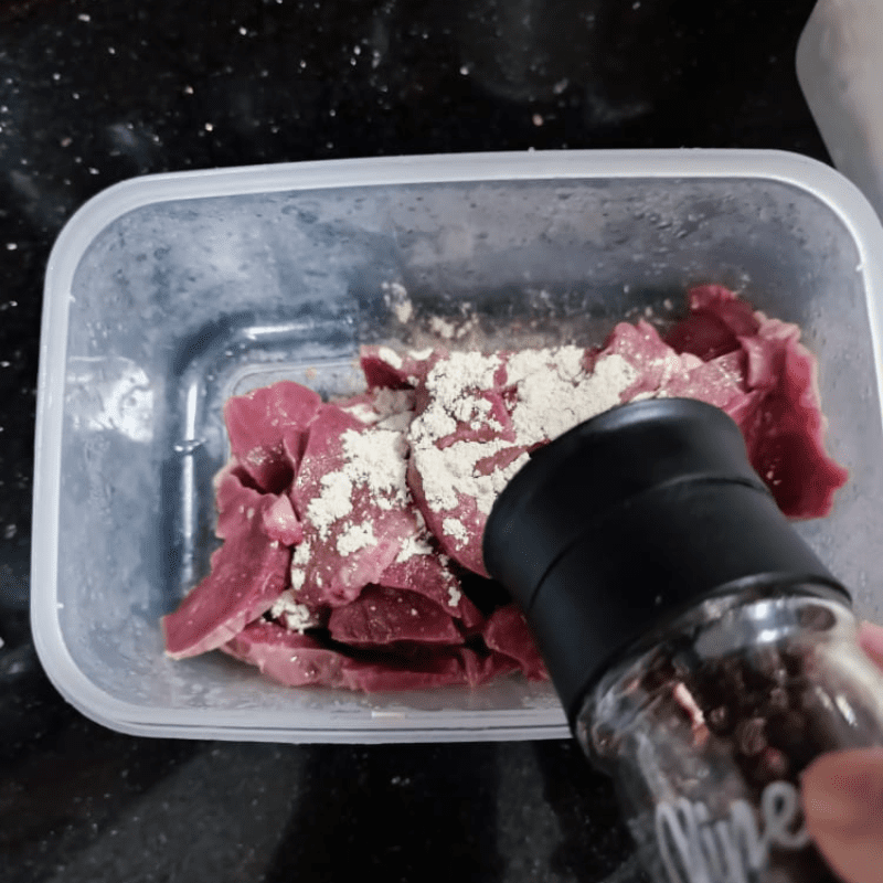 Step 2 Prepare the ingredients for Pork Heart Porridge with Potatoes