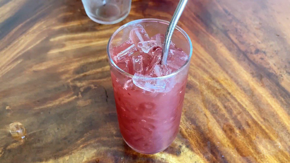 Raspberry juice soda