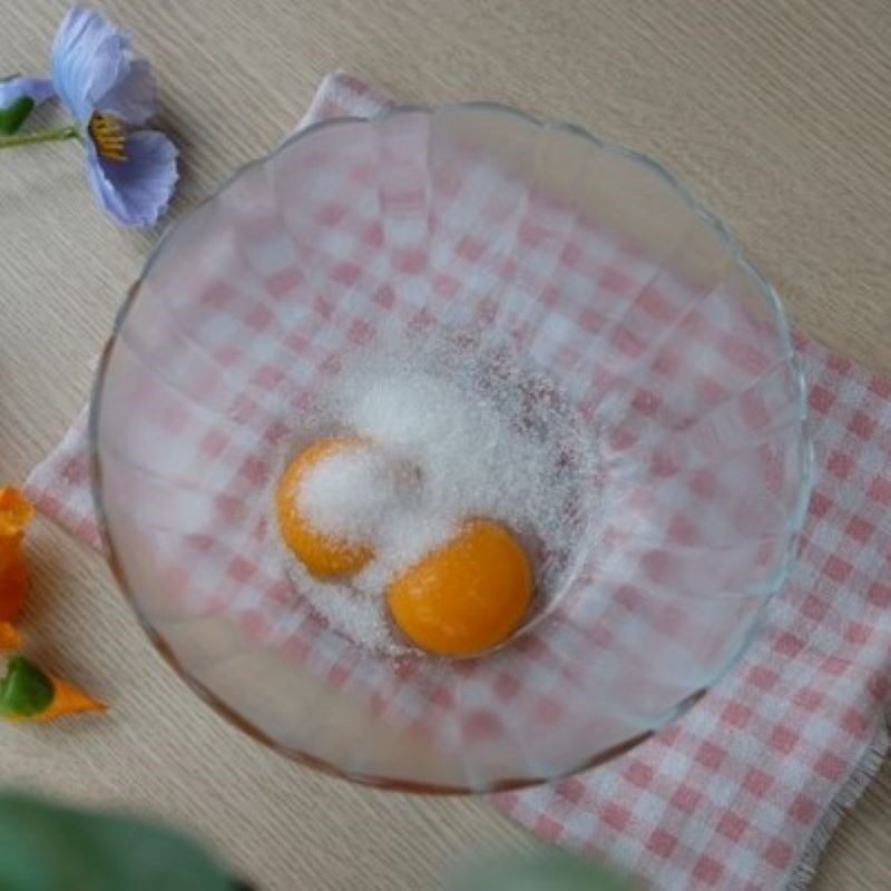 Step 2 Separate the egg yolks and egg whites for Vanilla Soufflé Cake