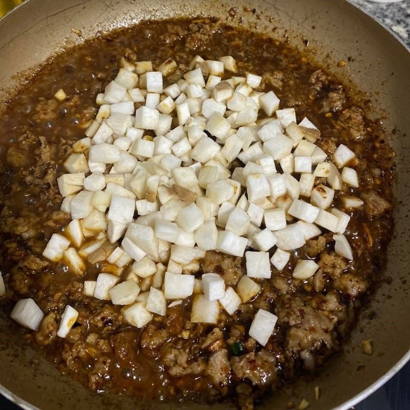 Step 1 Making Sichuan Sauce for Sichuan Tofu (recipe shared by users)