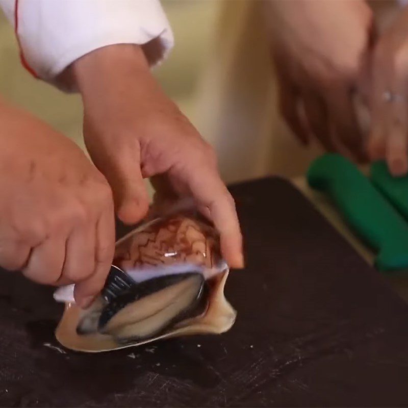 Step 4 Shell and slice the snail for Snail Salad