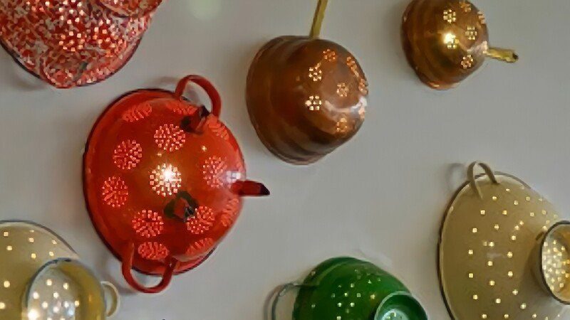 Using teapot set to make light bulbs