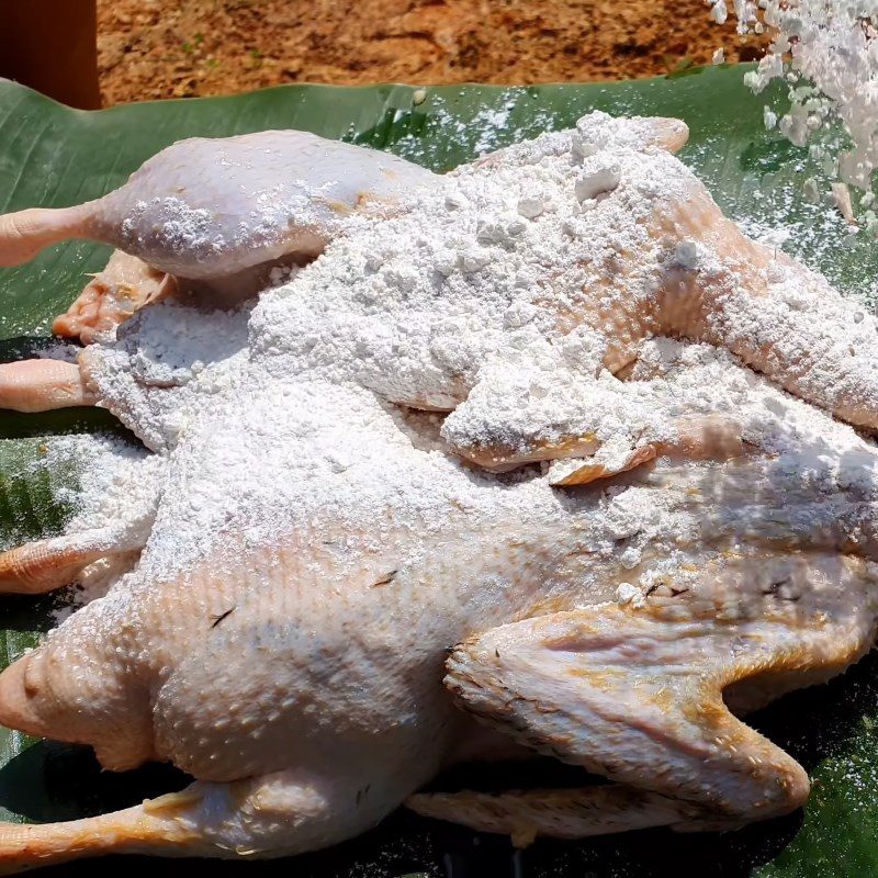 Step 3 Coat the duck with flour Spicy fried duck