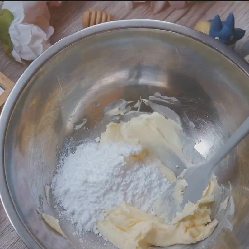 Step 1 Mash the butter mixture for passion fruit cookies without baking